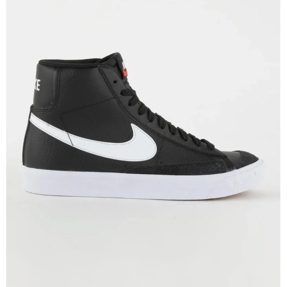 Boys Nike Blazer Mid ‘77 - Picture 2 of 7